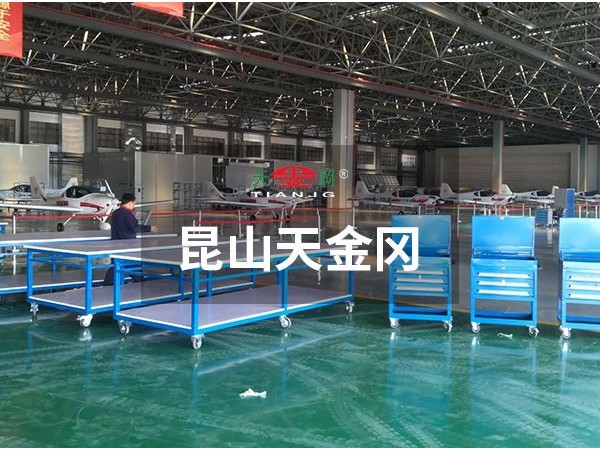 工具柜定制廠家講述實(shí)用又環(huán)保-工廠車(chē)間不能錯(cuò)過(guò)的好柜子！