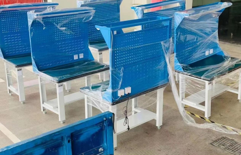 重型鉗工臺(tái)