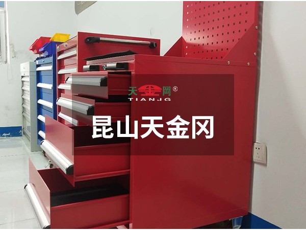工具柜哪個(gè)牌子好-實(shí)力搶占市場(chǎng)！